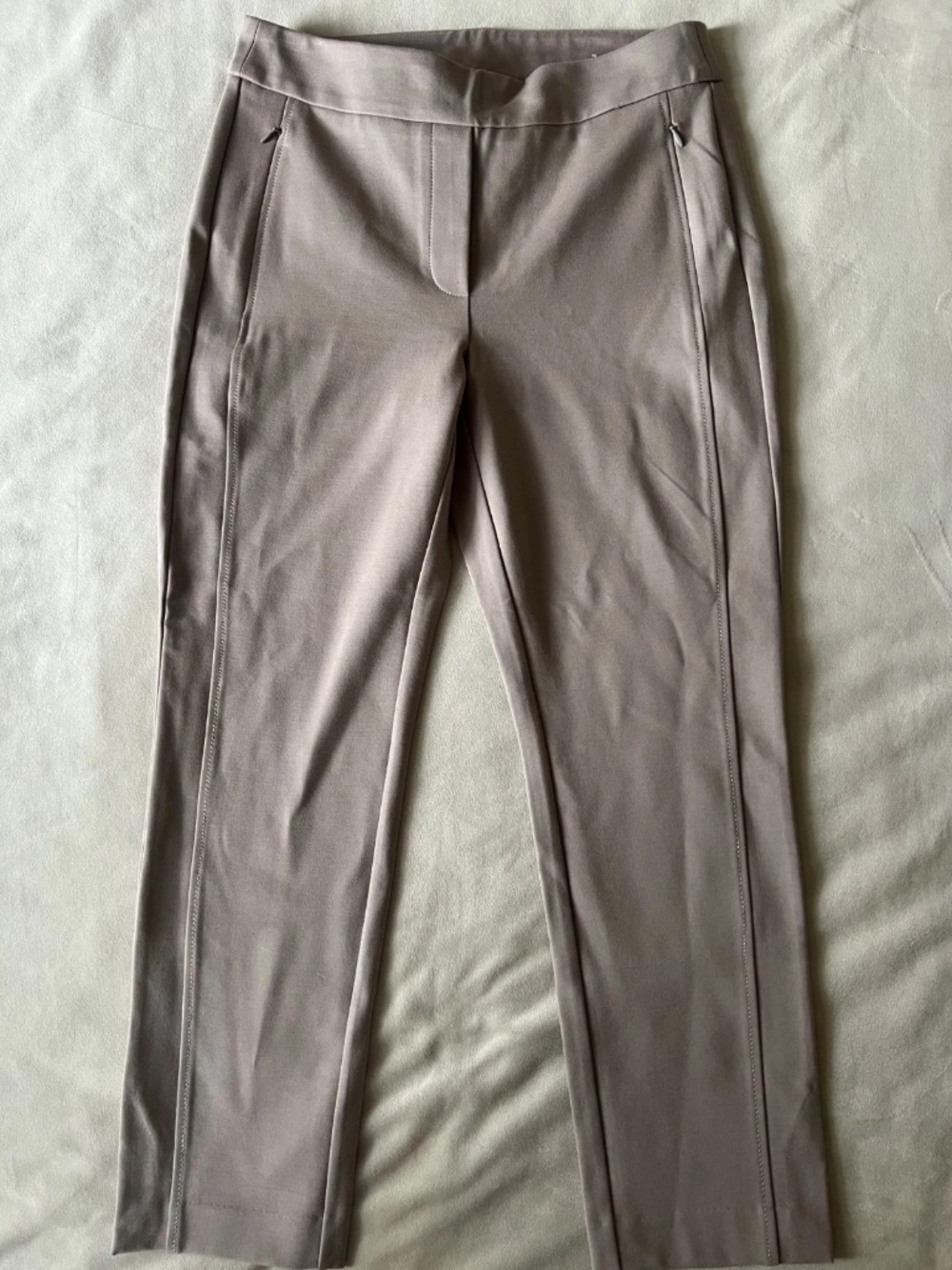 Chico's Size 6 So Slimming 360 Juliet Slim Leg Pants Mountain